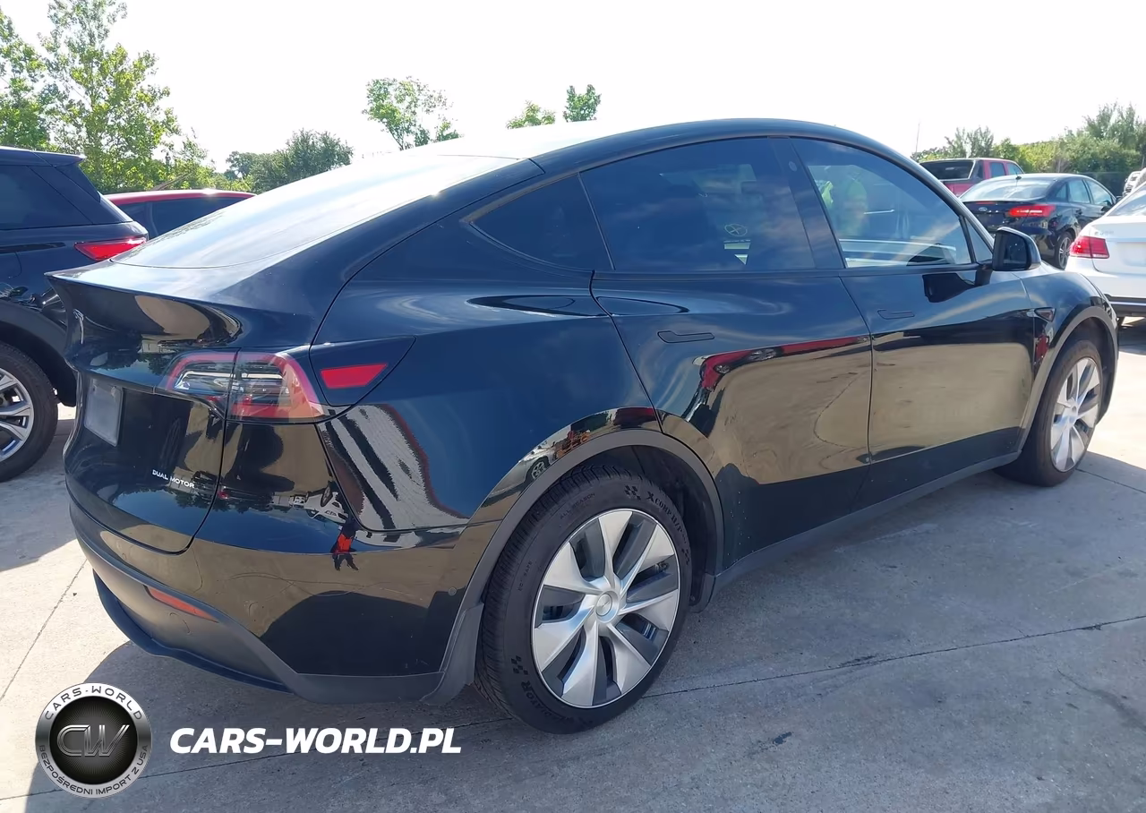 2021 Tesla Model Y Long Range Dual Motor All-Wheel Drive VIN:5YJYGDEE1MF258528 - 4