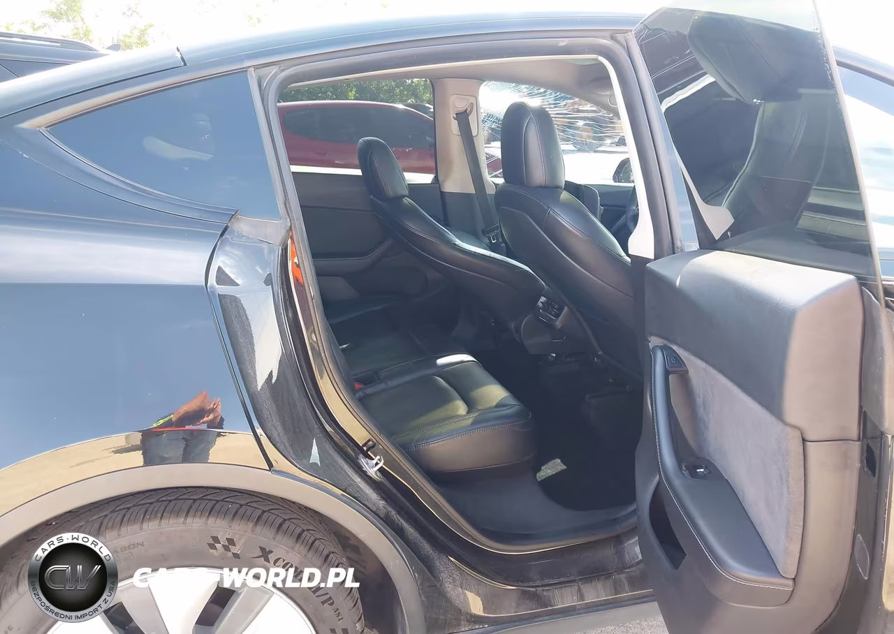 2021 Tesla Model Y Long Range Dual Motor All-Wheel Drive VIN:5YJYGDEE1MF258528 - 8