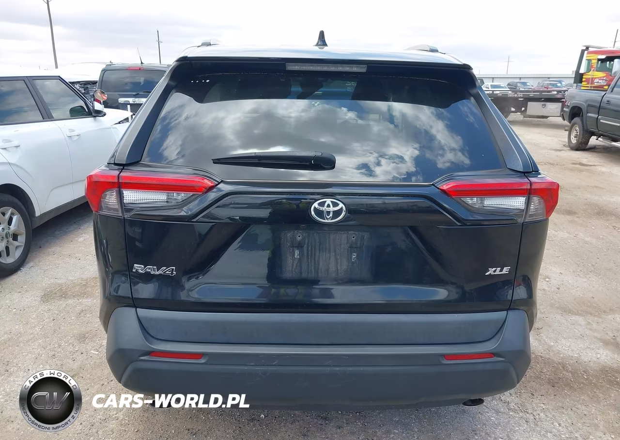 2022 Toyota Rav4 Xle VIN:2T3P1RFV2NW255660 - 15
