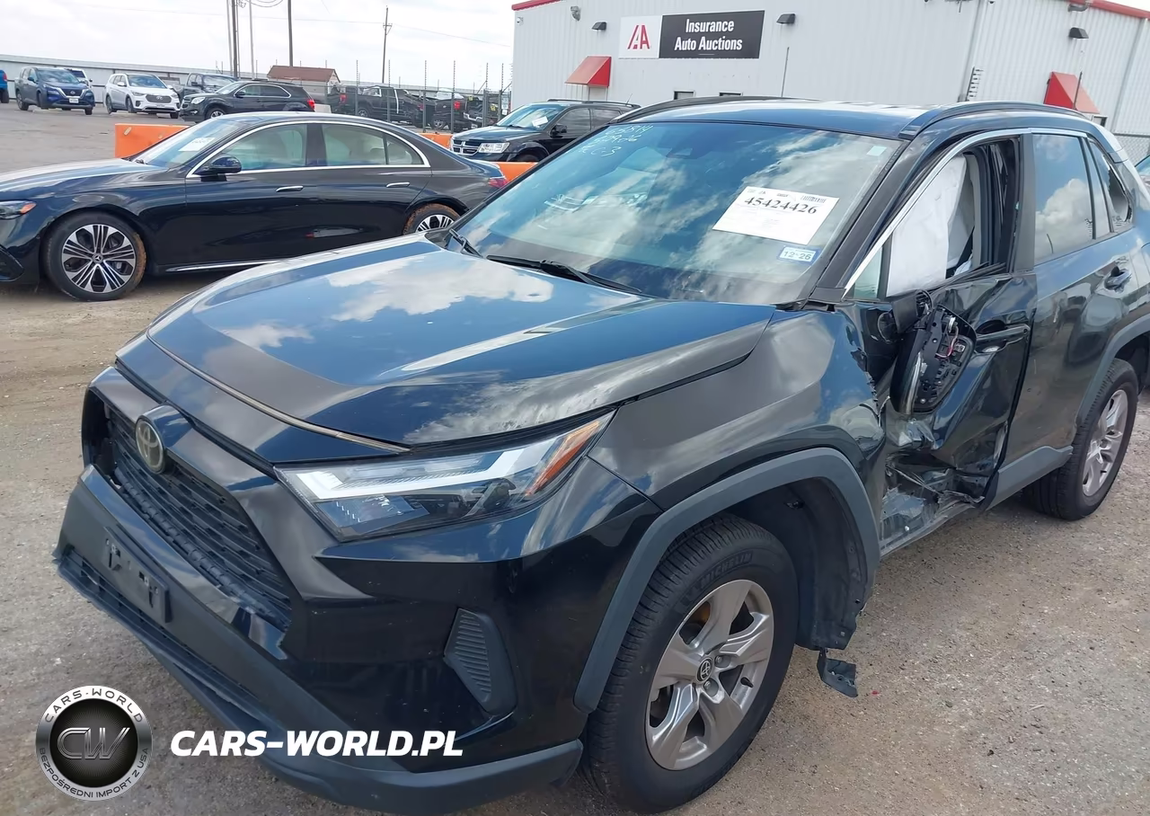 2022 Toyota Rav4 Xle VIN:2T3P1RFV2NW255660 - 6