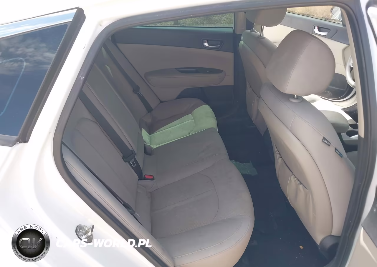 2018 Kia Optima Lx VIN:5XXGT4L32JG238290 - 8