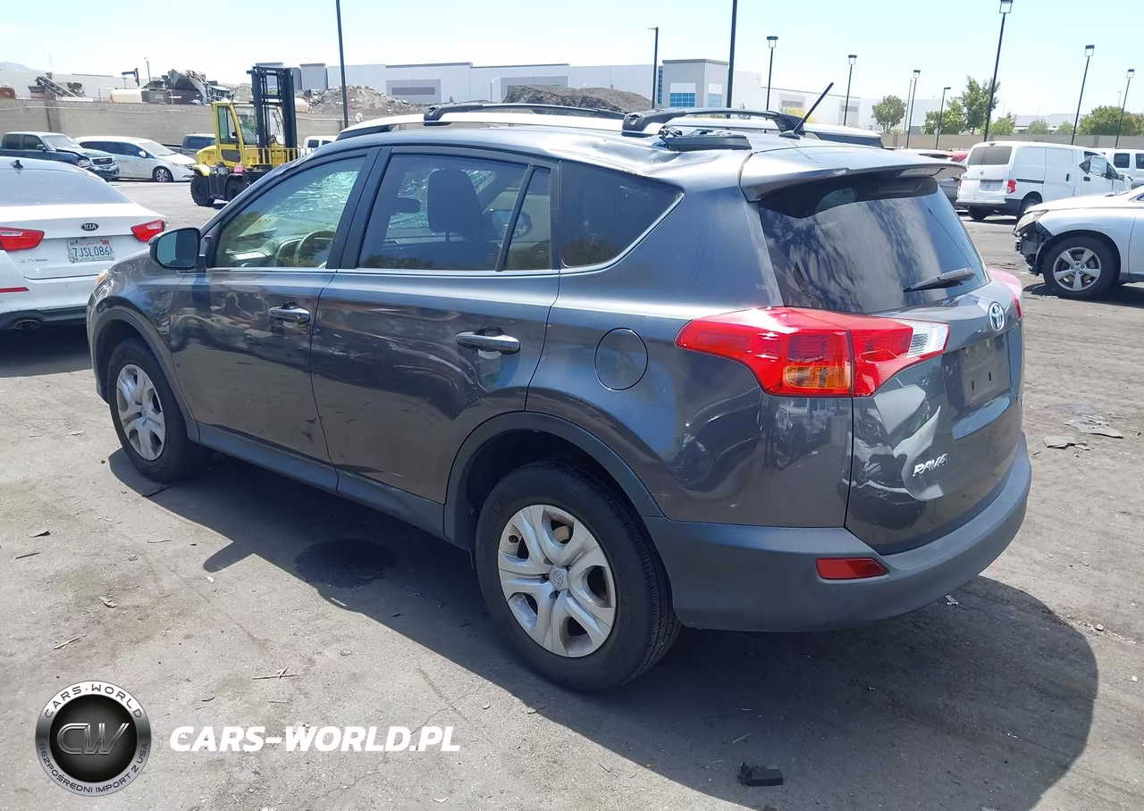 2015 Toyota Rav4 Le VIN:JTMZFREV7FD069901 - 3