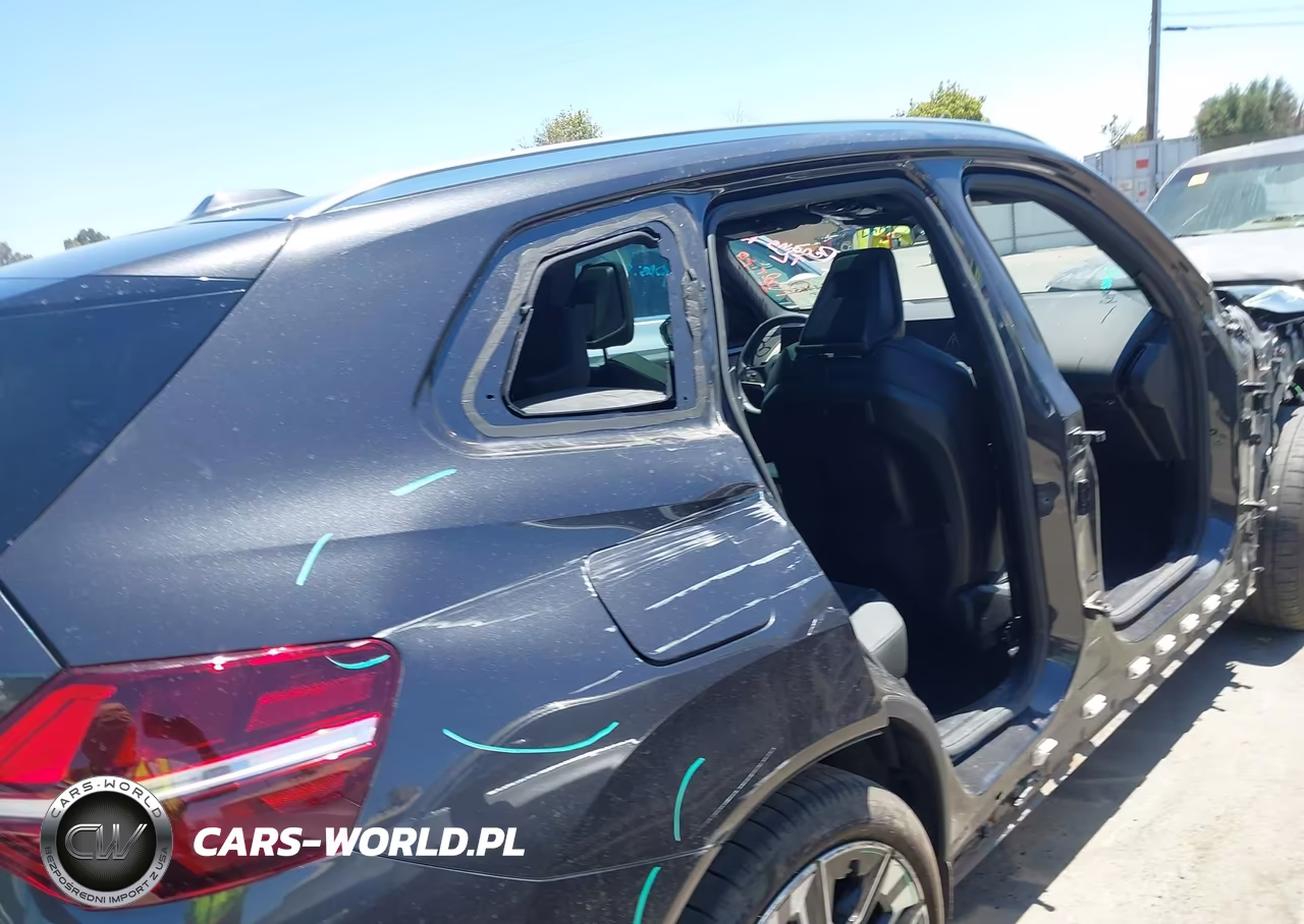 2025 BMW X3 30 xDrive VIN:5UX53GP0XS9Z54988 - 18
