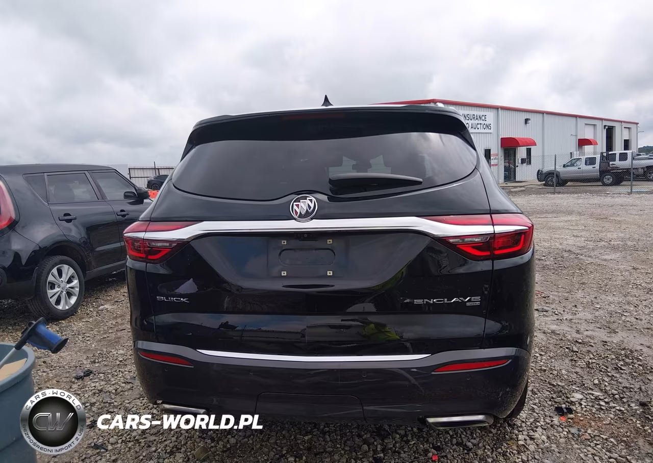 2018 Buick Enclave Premium VIN:5GAEVBKW5JJ131328 - 17