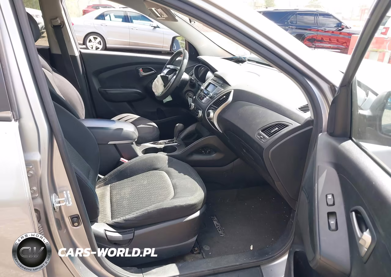 2012 Hyundai Tucson Gl VIN:KM8JT3AB3CU402701 - 5