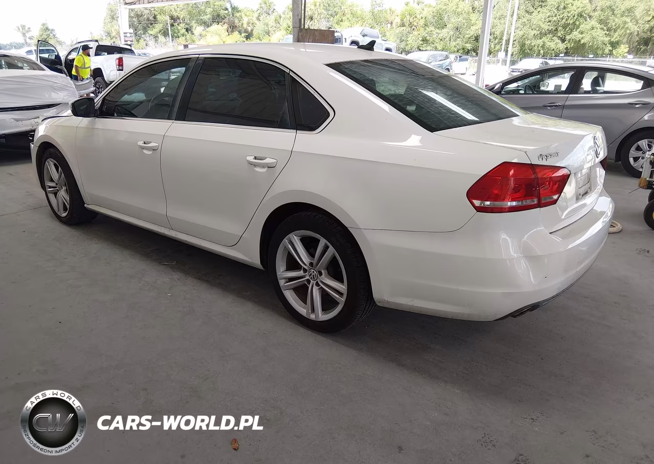 2014 Volkswagen Passat 2.0L Tdi Se VIN:1VWBN7A3XEC052802 - 3