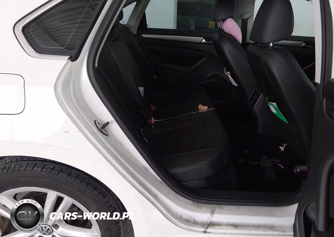 2014 Volkswagen Passat 2.0L Tdi Se VIN:1VWBN7A3XEC052802 - 8