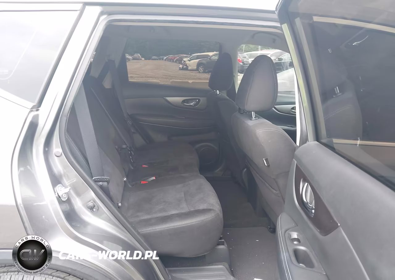 2015 Nissan Rogue S VIN:KNMAT2MT0FP558071 - 8