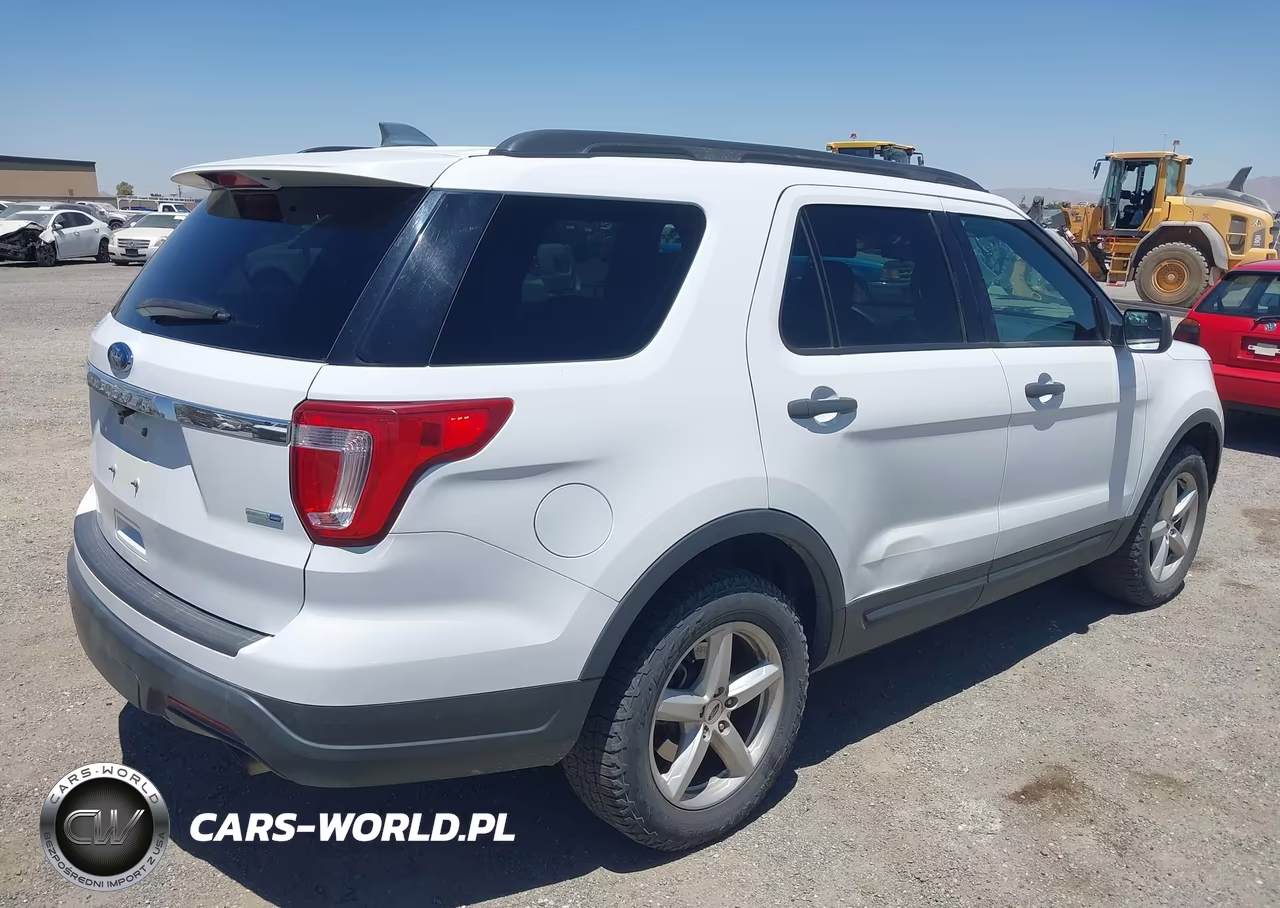 2018 Ford Explorer VIN:1FM5K8BH3JGC45574 - 4