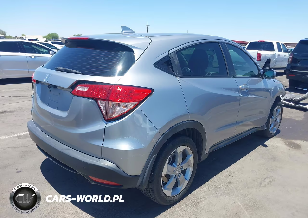 2017 Honda Hr-V Lx VIN:3CZRU5H37HG706486 - 4