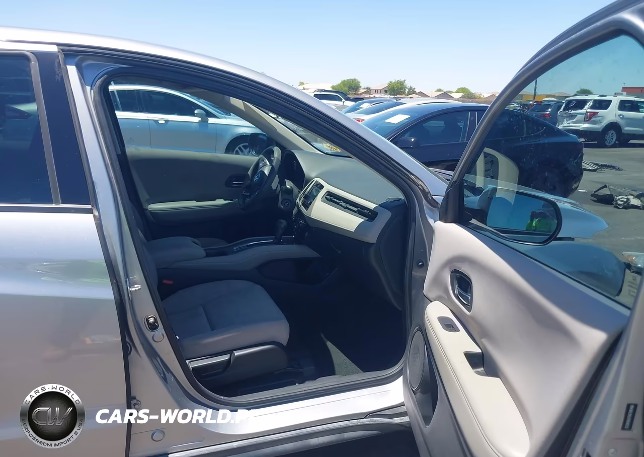 2017 Honda Hr-V Lx VIN:3CZRU5H37HG706486 - 5