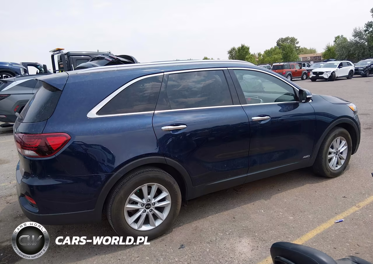 2019 Kia Sorento 3.3L Lx VIN:5XYPGDA54KG550374 - 14