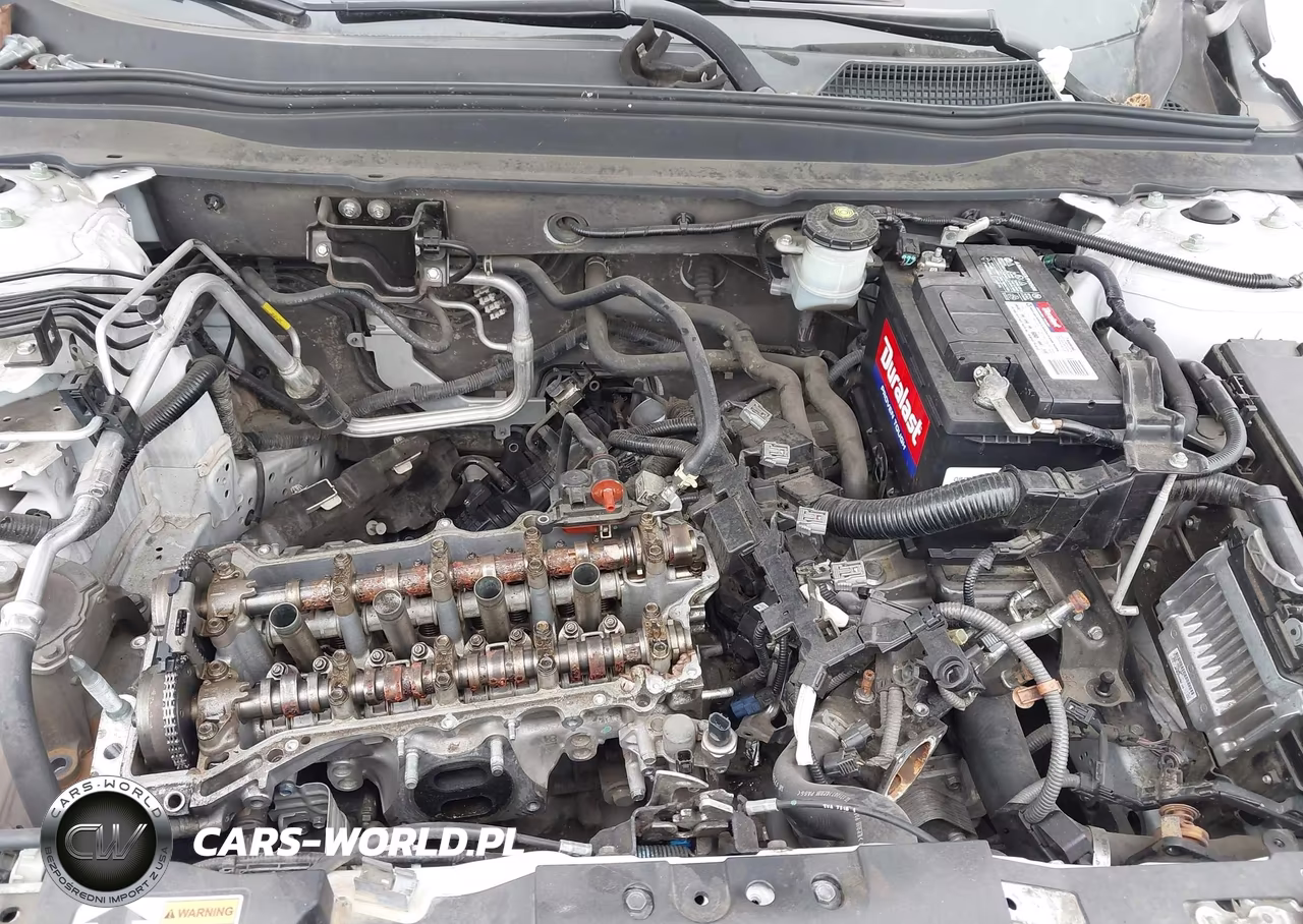 2018 Honda Accord Touring VIN:1HGCV1F95JA070889 - 10