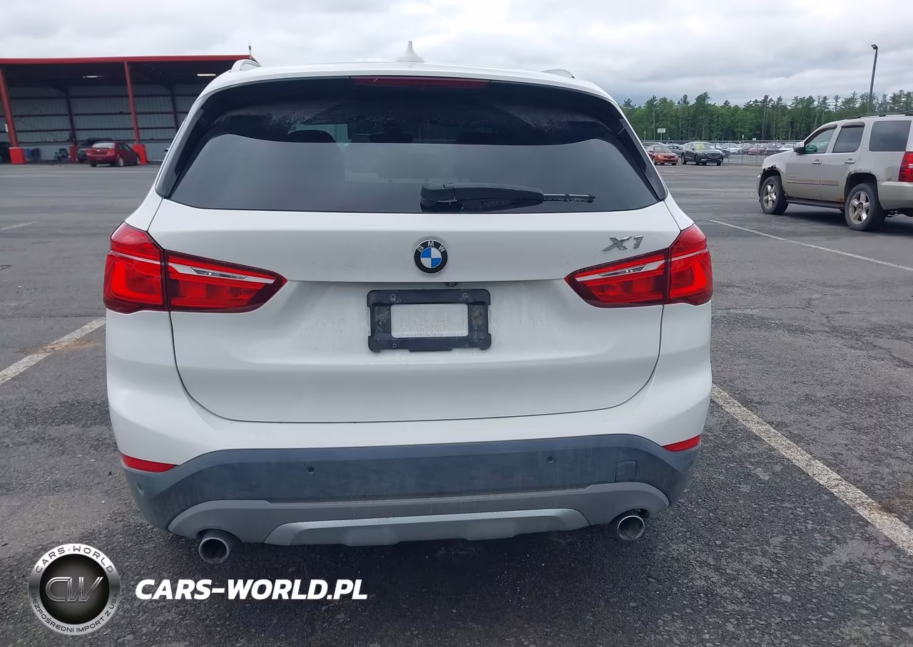 2018 BMW X1 xDrive28I VIN:WBXHT3C38J5F91125 - 16