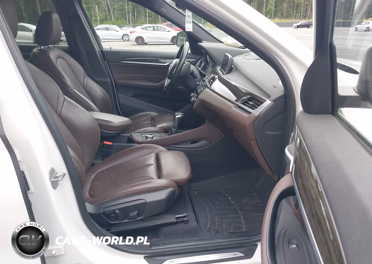 2018 BMW X1 xDrive28I VIN:WBXHT3C38J5F91125 - 5
