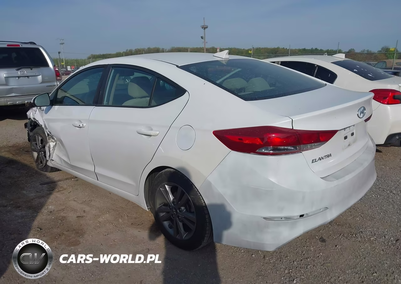 2018 Hyundai Elantra Value Edition VIN:5NPD84LFXJH306533 - 3