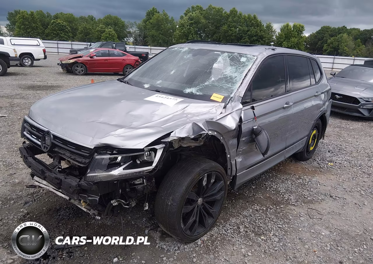 2020 Volkswagen Tiguan 2.0T Se-2.0T Se R-Line Black-2.0T Sel VIN:3VV3B7AX8LM145561 - 2