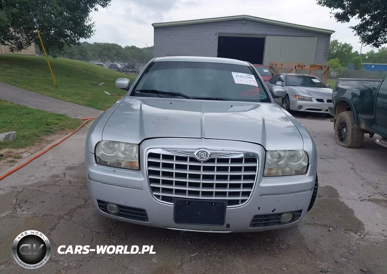 2005 Chrysler 300 Touring VIN:2C3JA53G15H585363 - 6