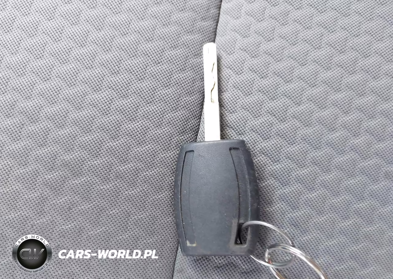 2017 Ford Escape Se VIN:1FMCU9GD1HUB45675 - 11