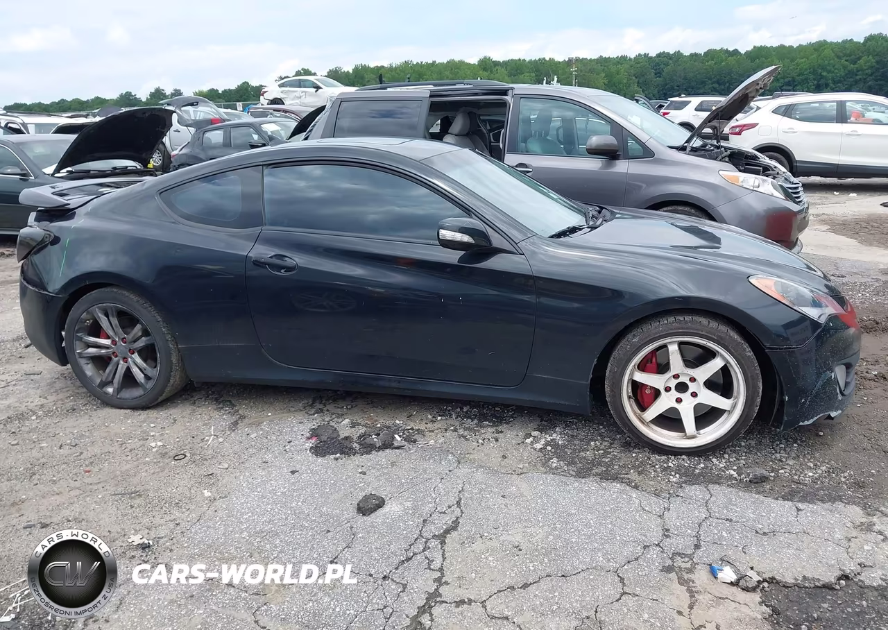 2010 Hyundai Genesis 3.8 Track VIN:KMHHU6KH3AU027972 - 13