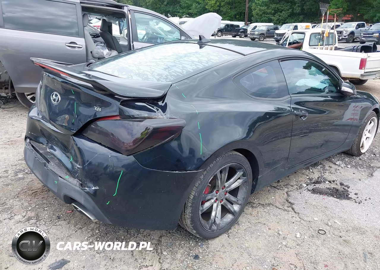 2010 Hyundai Genesis 3.8 Track VIN:KMHHU6KH3AU027972 - 4