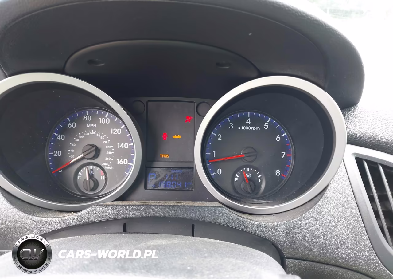 2010 Hyundai Genesis 3.8 Track VIN:KMHHU6KH3AU027972 - 7