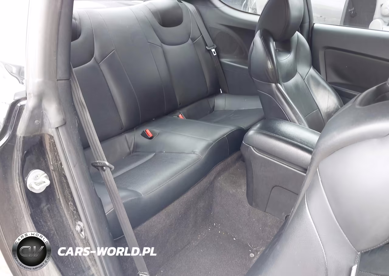 2010 Hyundai Genesis 3.8 Track VIN:KMHHU6KH3AU027972 - 8