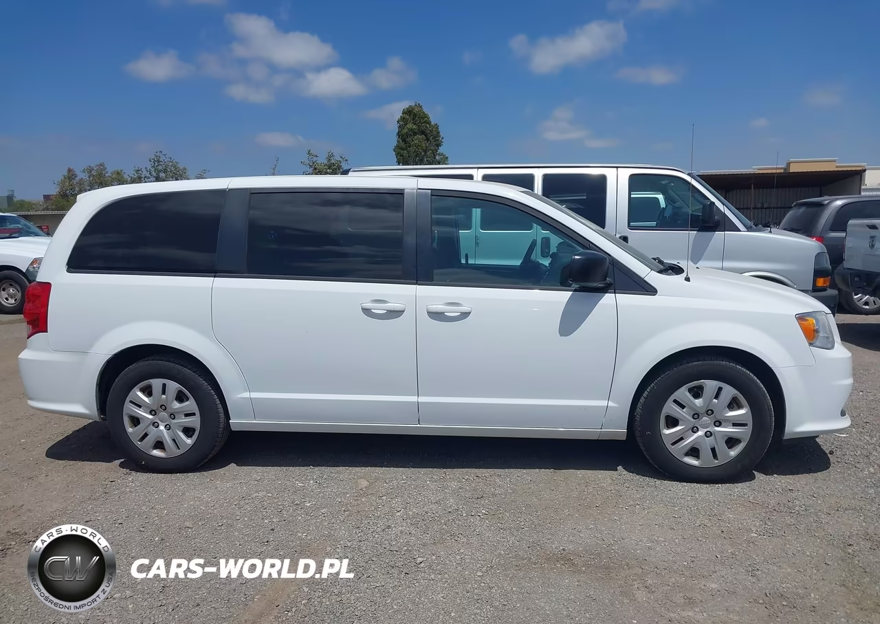 2018 Dodge Grand Caravan Se VIN:2C4RDGBG7JR296902 - 14
