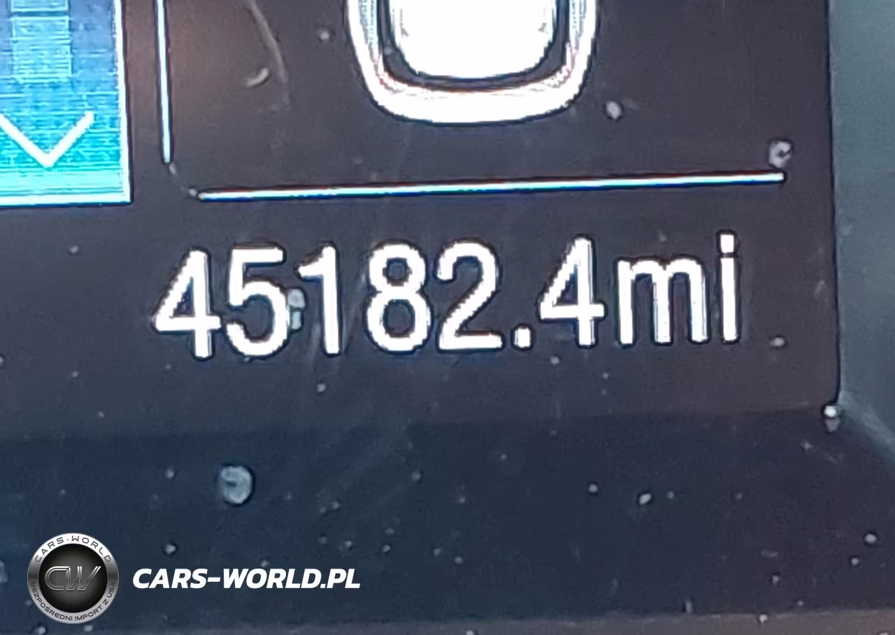 2018 Ford Explorer VIN:1FM5K8BH0JGC45564 - 16