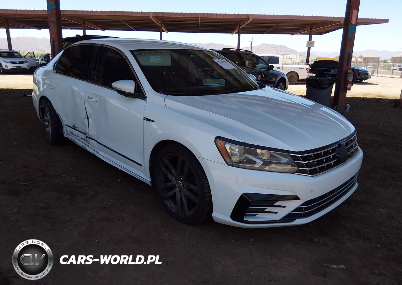 2017 Volkswagen Passat 1.8T R-Line – zdjęcie 1 z 16
