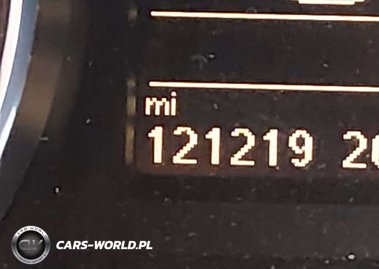 2017 Volkswagen Passat 1.8T R-Line VIN:1VWDT7A39HC068203 - 15