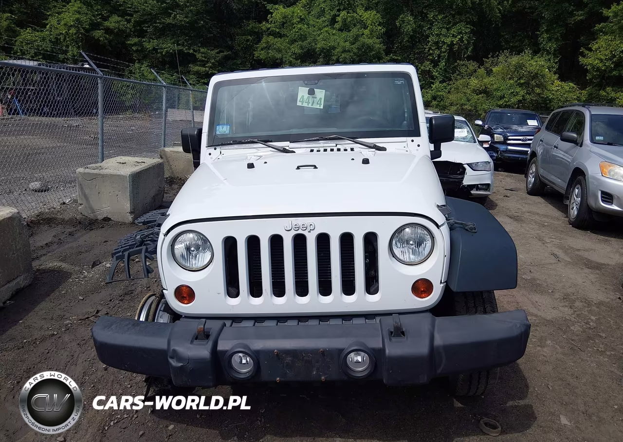 2013 Jeep Wrangler Sport VIN:1C4AJWAG1DL516145 - 12