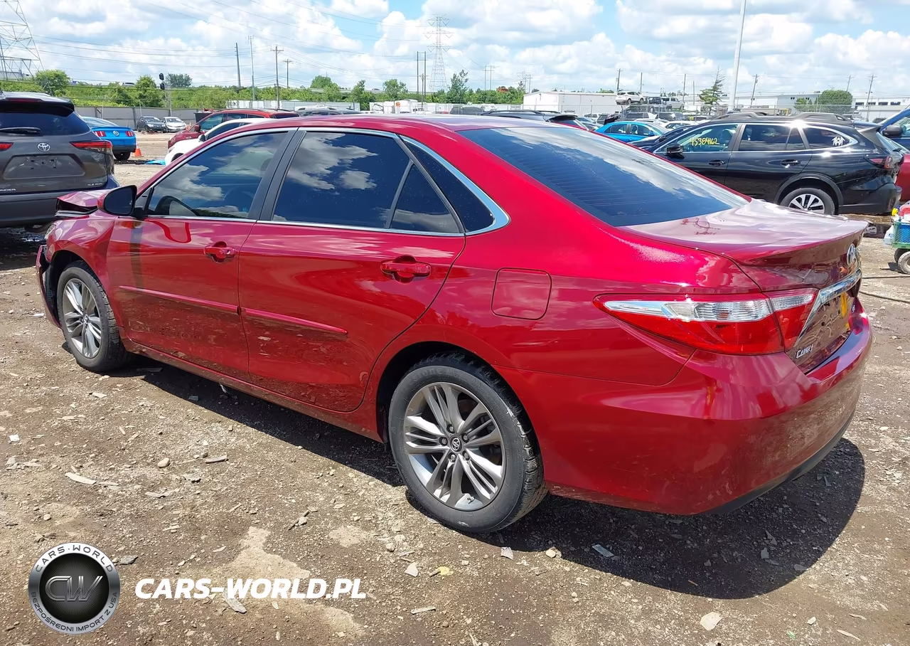 2017 Toyota Camry Se VIN:4T1BF1FK9HU807770 - 3