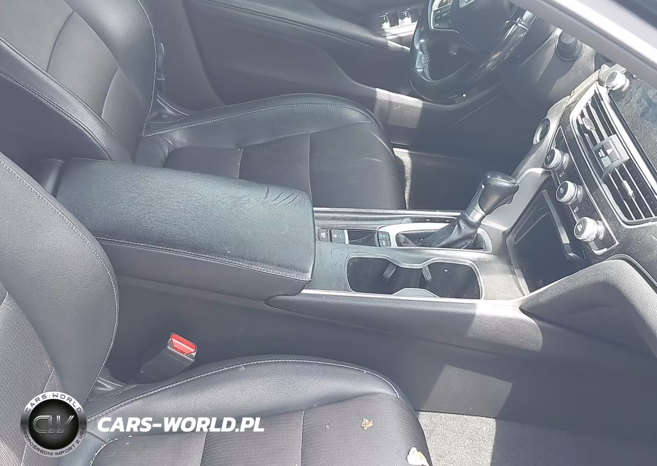 2018 Honda Accord Sport VIN:1HGCV1F34JA188850 - 5