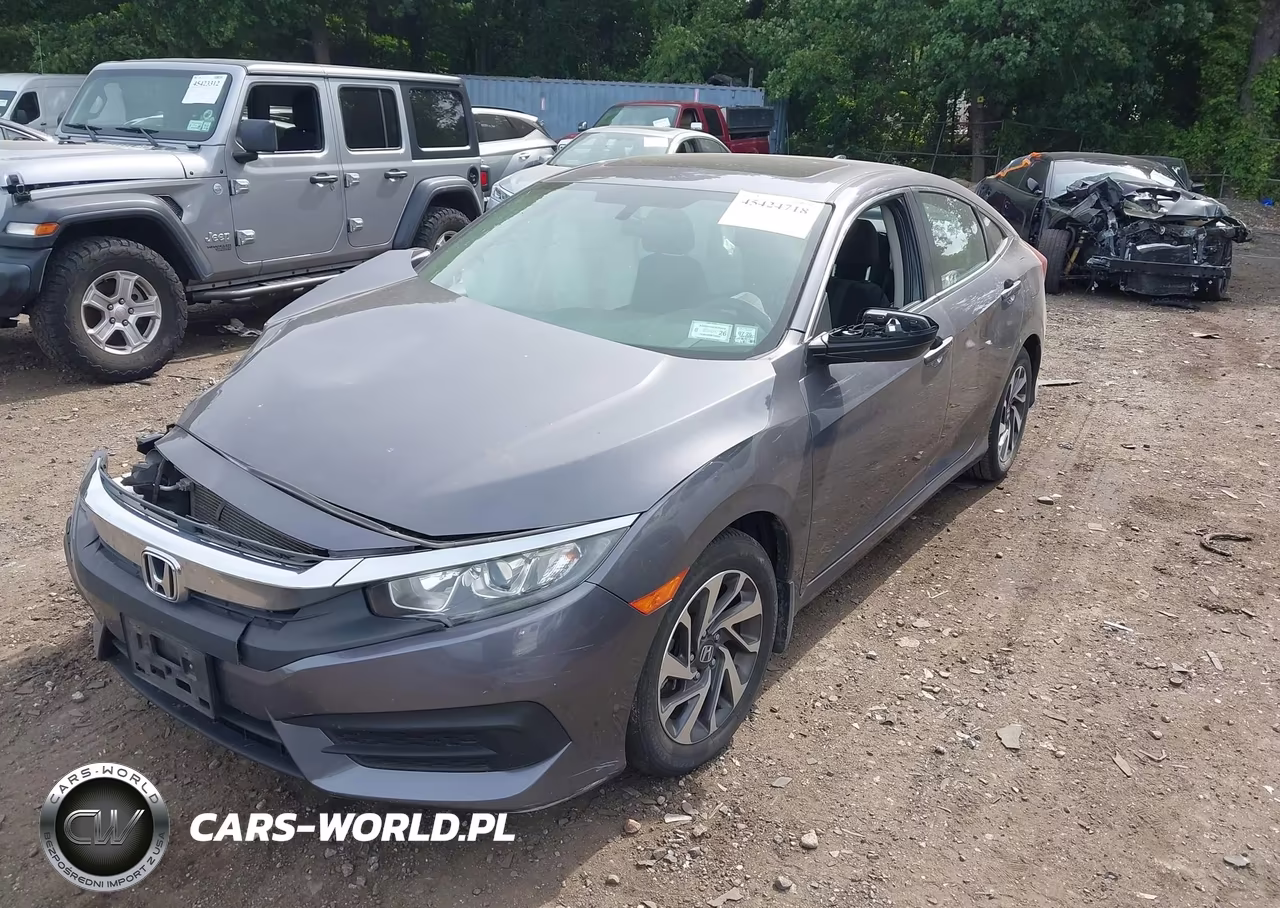 2018 Honda Civic Ex VIN:2HGFC2F72JH580853 - 2