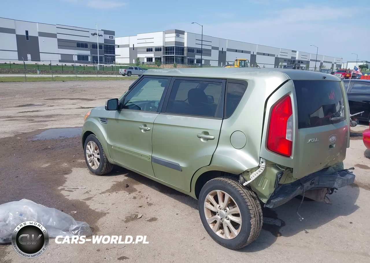 2012 Kia Soul + VIN:KNDJT2A6XC7454455 - 3