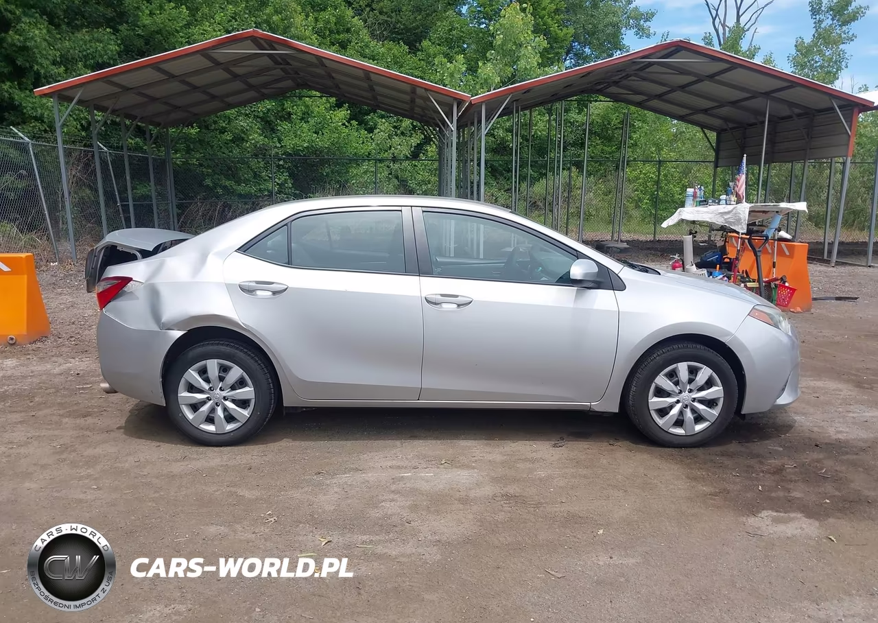 2016 Toyota Corolla Le VIN:5YFBURHE0GP537551 - 13