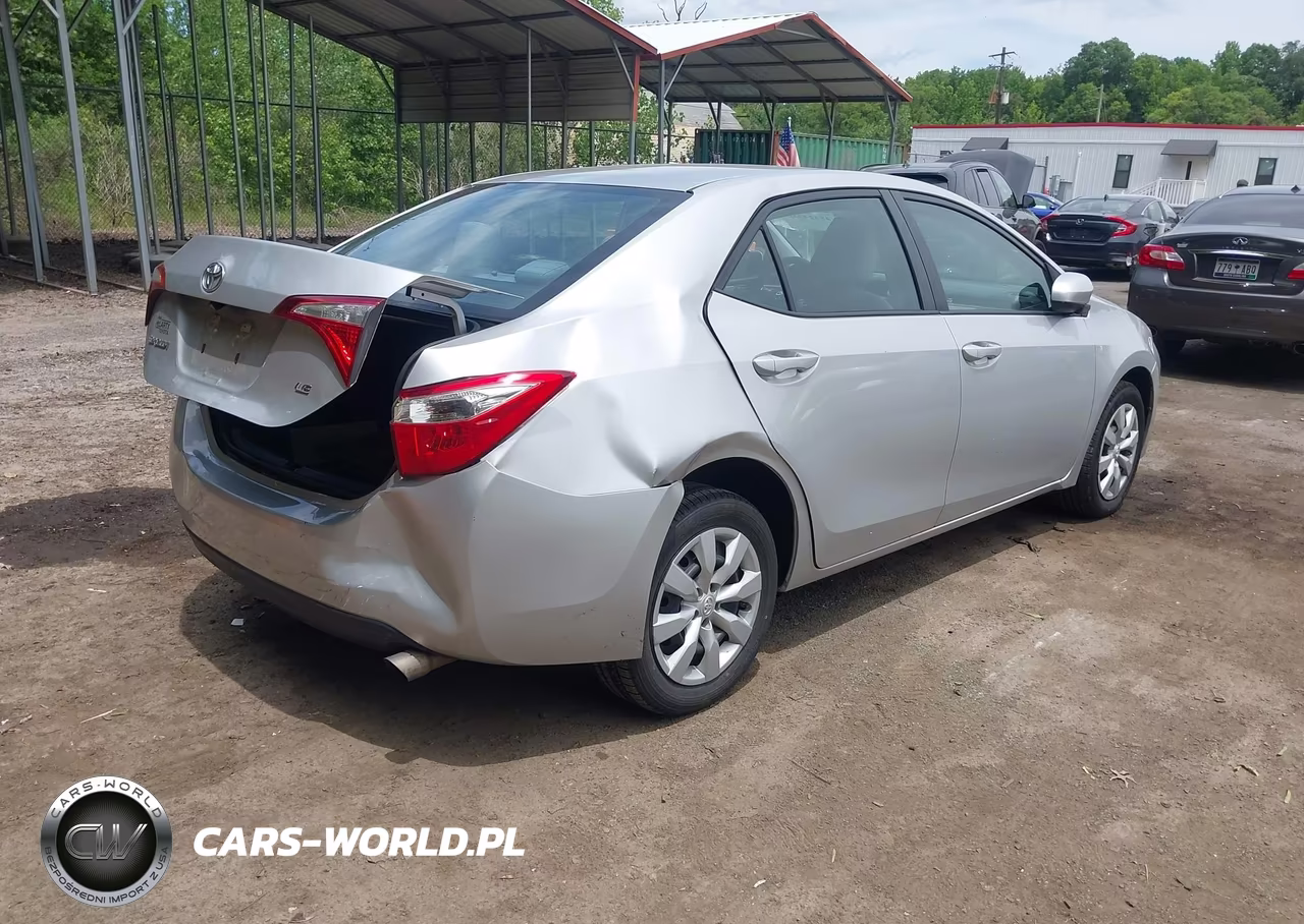 2016 Toyota Corolla Le VIN:5YFBURHE0GP537551 - 4