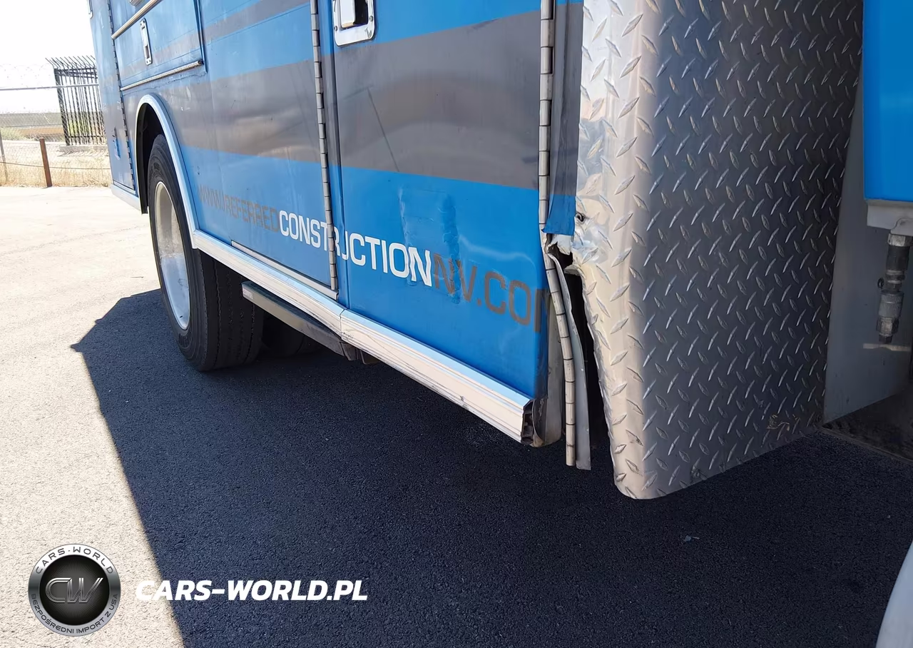2002 International 4000 4300 VIN:1HTMNAAM82H550662 - 11