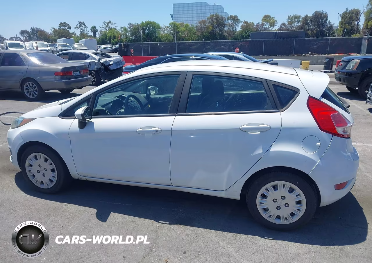 2016 Ford Fiesta S VIN:3FADP4TJ9GM171772 - 14
