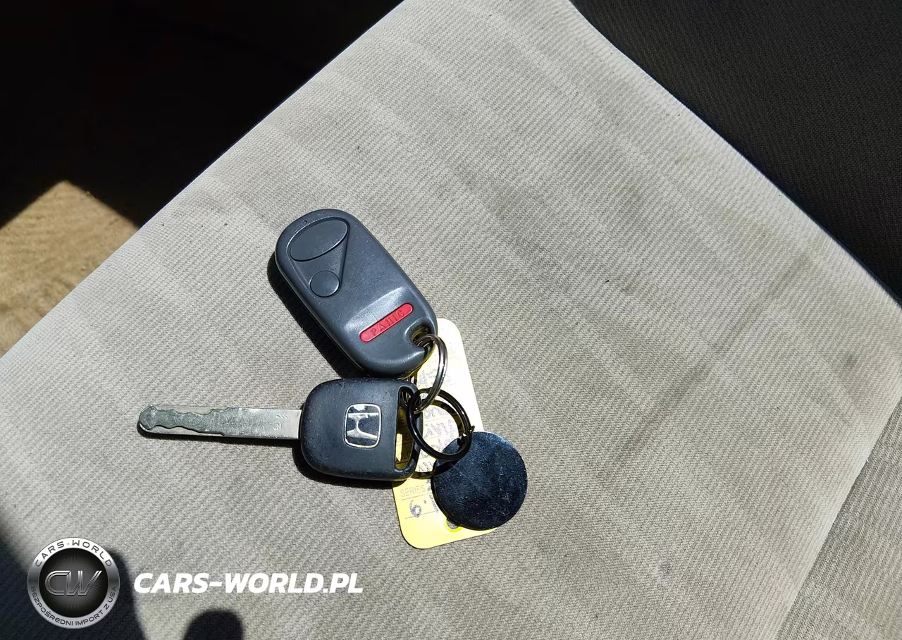 2004 Honda Civic Lx VIN:2HGES16584H588984 - 11