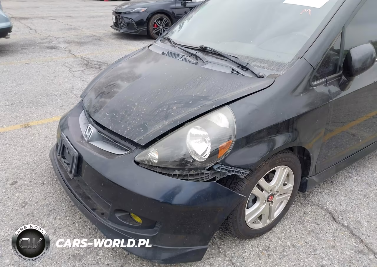 2008 Honda Fit Sport VIN:JHMGD38668S025397 - 18