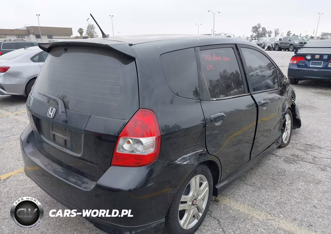 2008 Honda Fit Sport VIN:JHMGD38668S025397 - 4