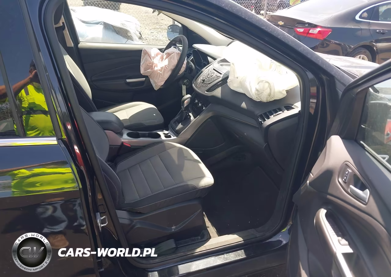 2015 Ford Escape Se VIN:1FMCU9GX5FUC84392 - 5
