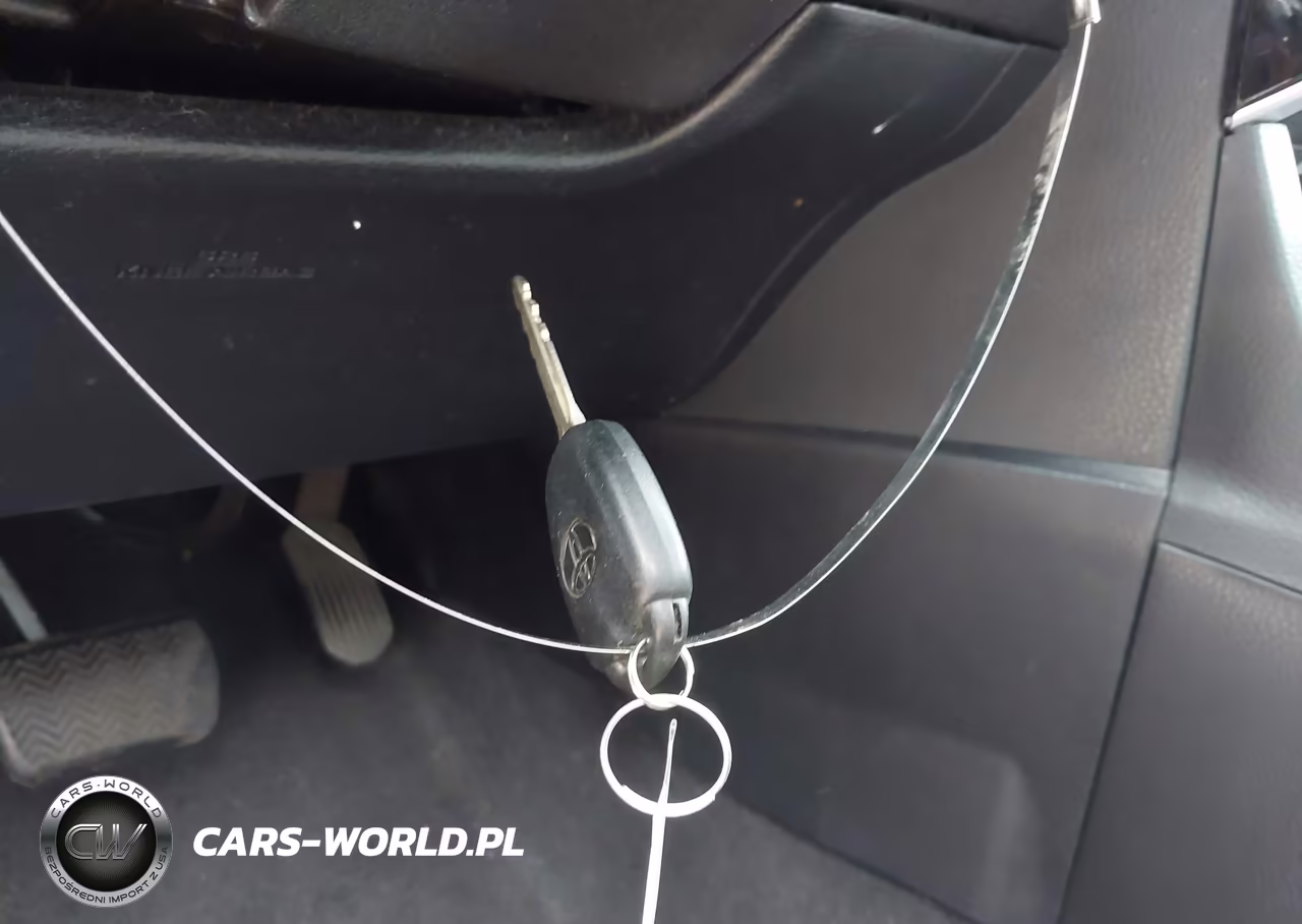 2019 Toyota Corolla Le VIN:2T1BURHE0KC155724 - 11