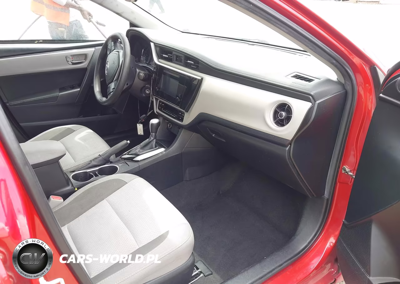 2019 Toyota Corolla Le VIN:2T1BURHE0KC155724 - 5