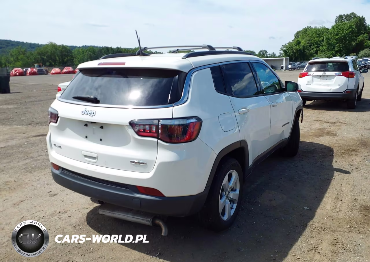 2020 Jeep Compass Latitude 4X4 VIN:3C4NJDBB7LT138490 - 4