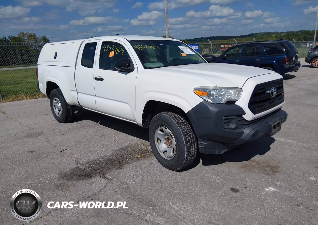 2017 Toyota Tacoma Sr