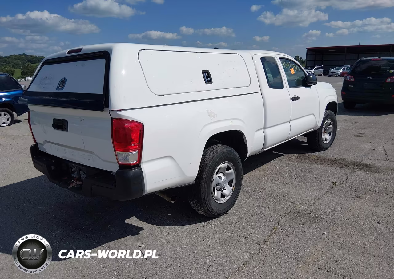 2017 Toyota Tacoma Sr VIN:5TFRX5GN0HX087368 - 4