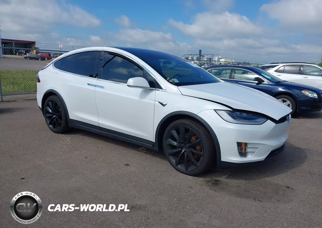 2021 Tesla Model X Long Range Dual Motor All-Wheel Drive-Long Range Plus Dual Motor All-Wheel Drive – zdjęcie 1 z 17